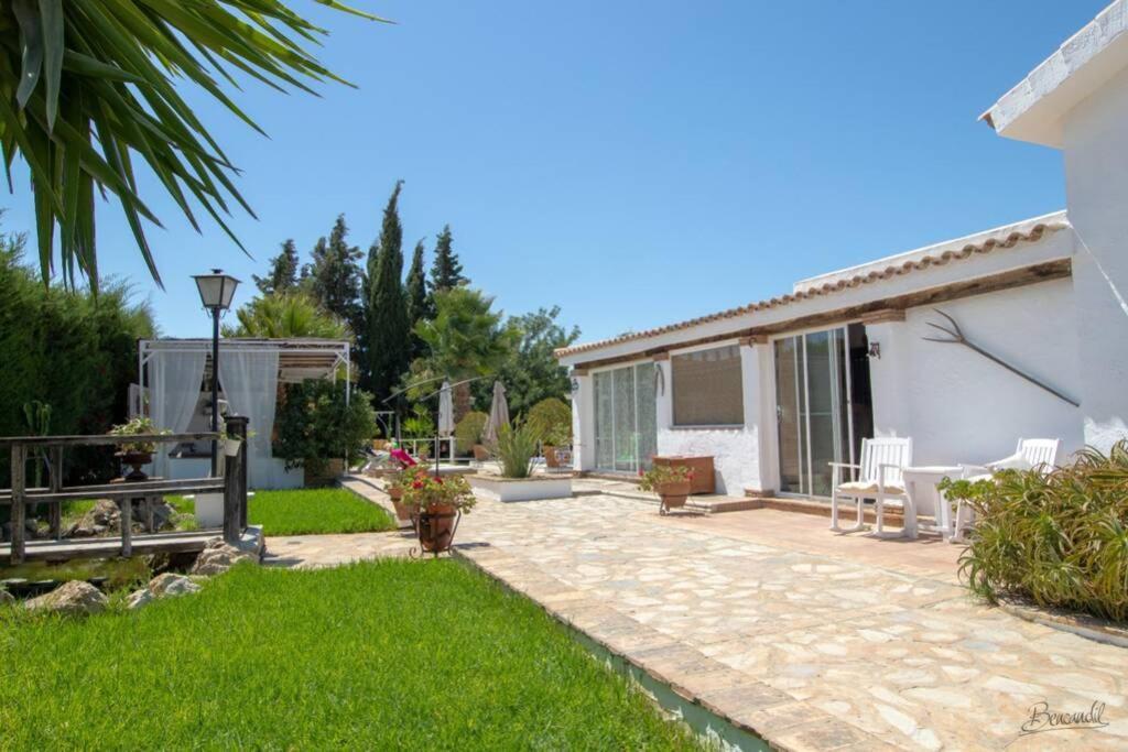 Villa El Estanque Holiday Cottage & Bungalow Arcos de la Frontera Exteriör bild