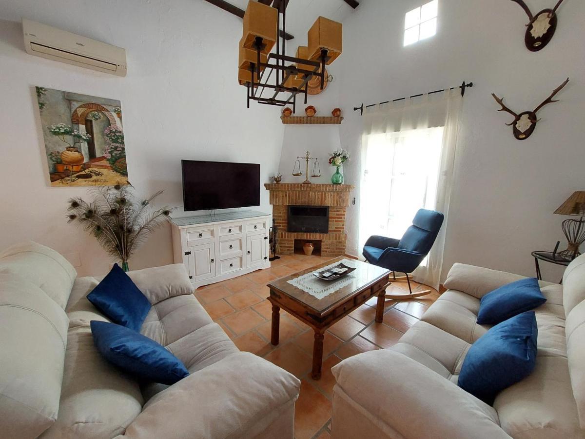 Villa El Estanque Holiday Cottage & Bungalow Arcos de la Frontera Exteriör bild